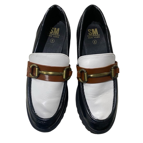 SM New York Black, White & Brown Platform Loafers with Gold Hardware - Picture 2 of 8
